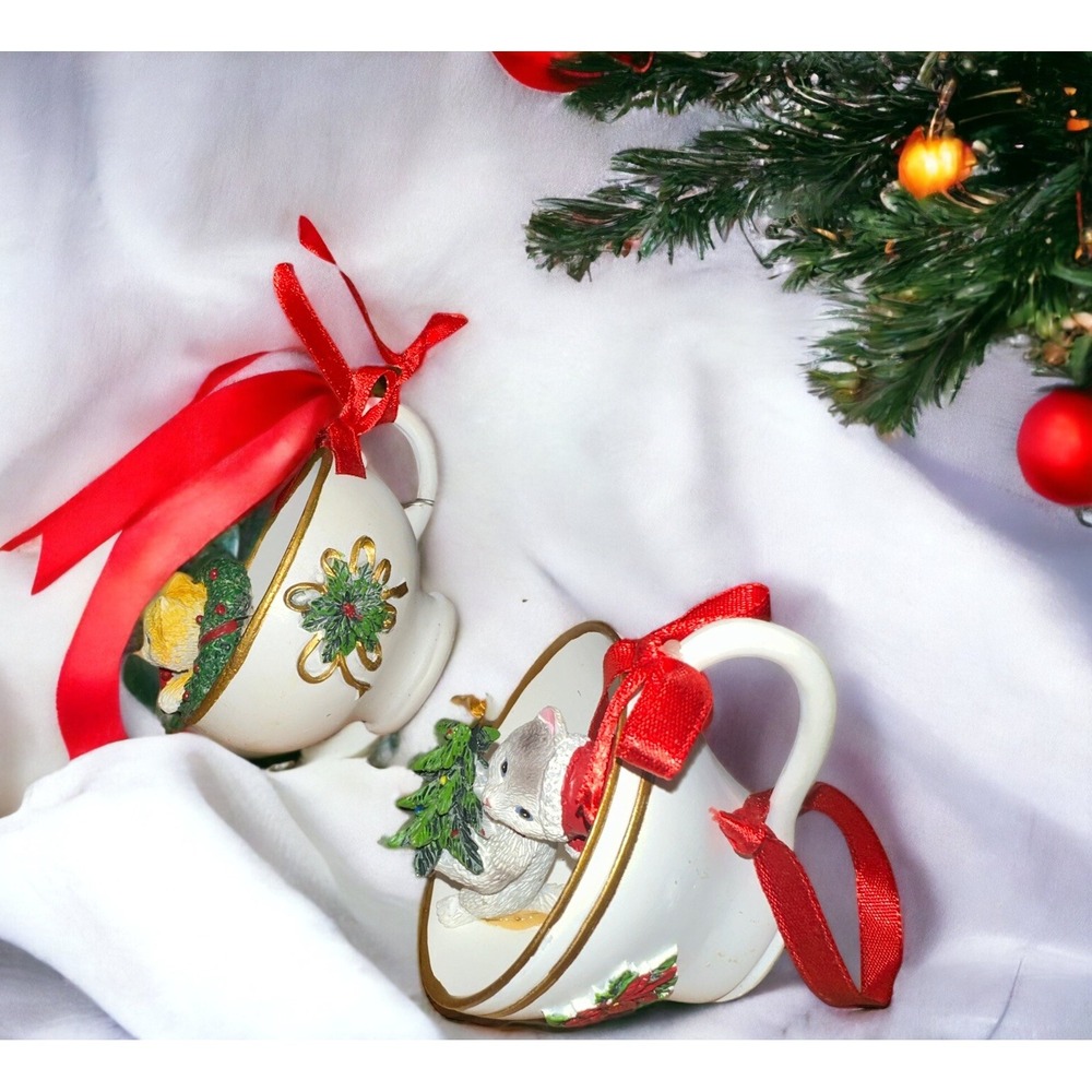 kitten's In Tea Cup's Christmas Ornament's Ceramic 2" × 2"